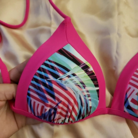 No boundaries swim top - Picture 2 of 6